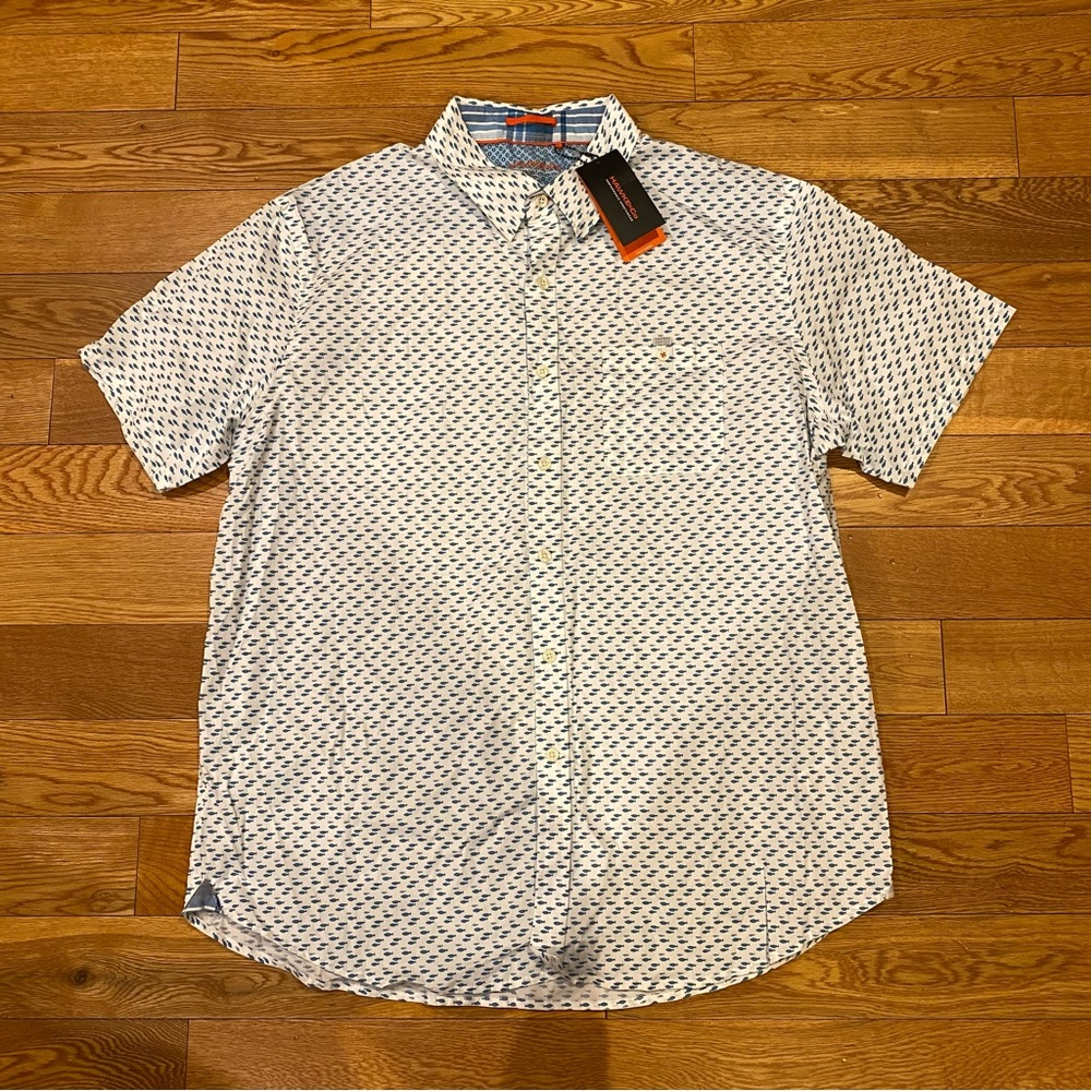 Hawke & Co Men’s Shirt Button Up Short Sleeve Fish XL AOP Motion Fit NWT